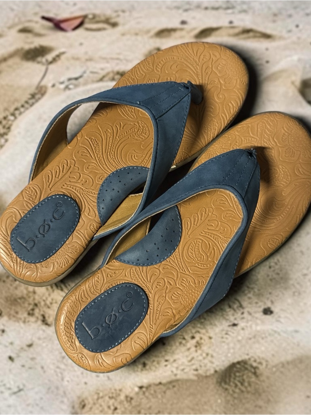 b.o.c. Navy and Tan Embossed Thong Sandals